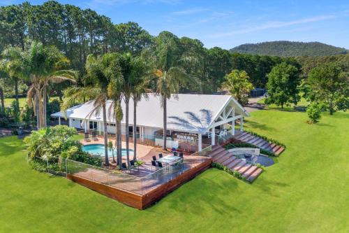 Whispering Pines Berry and Surrounds