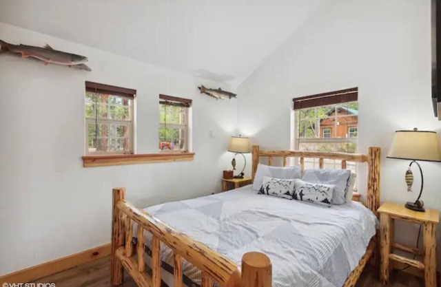 Whispering Pines, Flathead Lake Rental Cabins