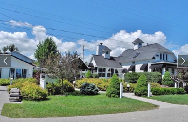 White Fence-Exquisite Private Waterfront!