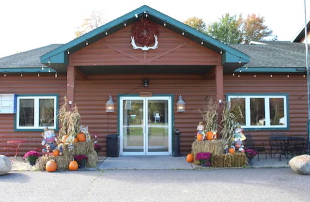 White Pine Lodge