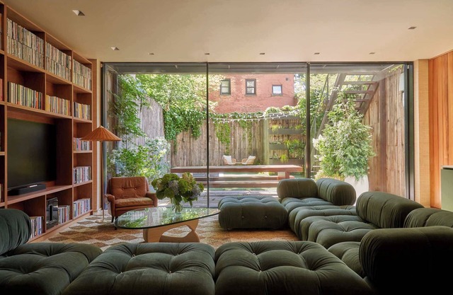 Whitlock by Rove | 6BR TH w/Pool & Outdoor Spaces
