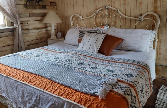 Wild Sage Camp & Cabin plus ride RZRS