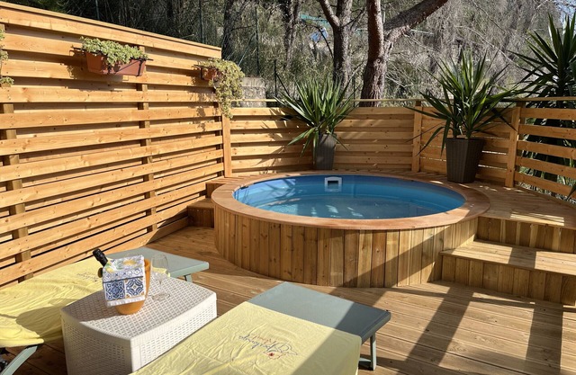 Wild Wild Nest Sperlongaresort