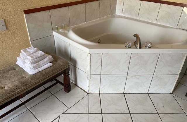 Wildflower Inn & RV Park