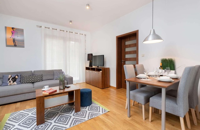 Willa 4 Pory Roku | 1 Bedroom | Parking | Balcony