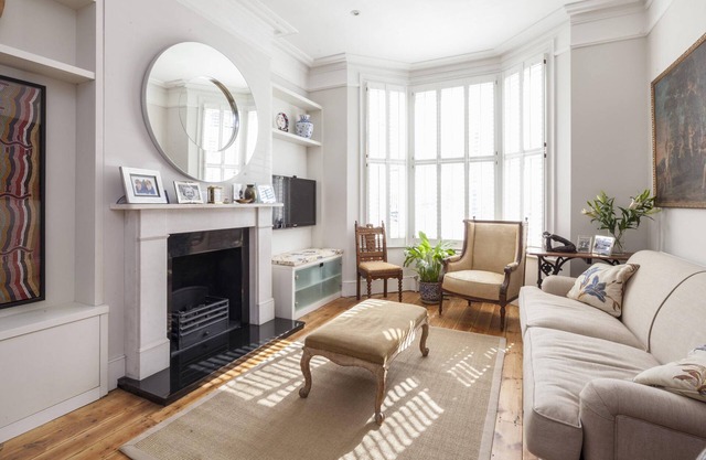 Winchendon Road by onefinestay