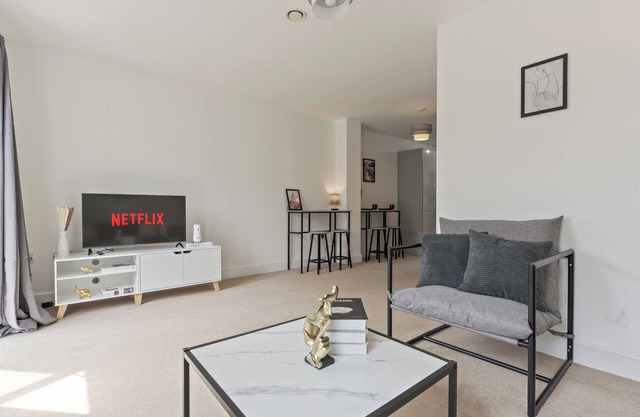 Windrush Grove Retreat in Birmingham