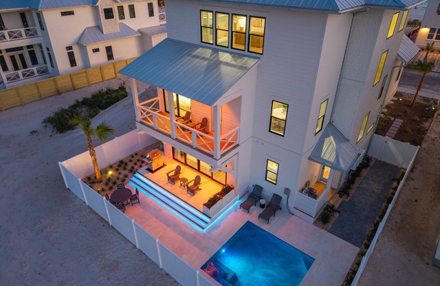 Wine Down | 6 Bedroom | Amazing Gulf Views | Private Pool | Beach access 1 min. walk