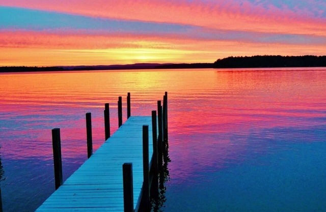 Winnipesaukee Waterfront Gilford Great Location Sleeps 10