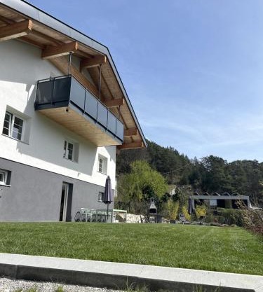 Wohnung mit Garten und Panoramablick in Innsbruck