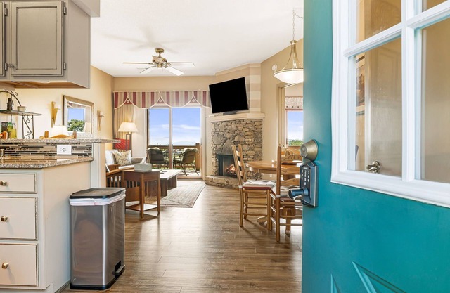 Wolf Laurel-Hatley Pointe Resorts, Ski, Hike, Pool, Tennis, Dine, Big Deck View