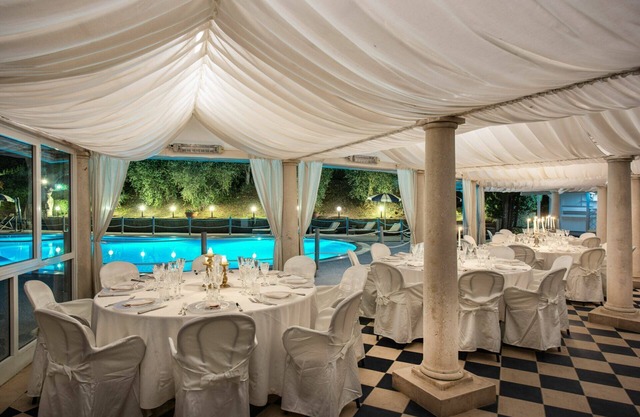 Wonderful private villa for 14 guests with private pool, A/C, WIFI and parking