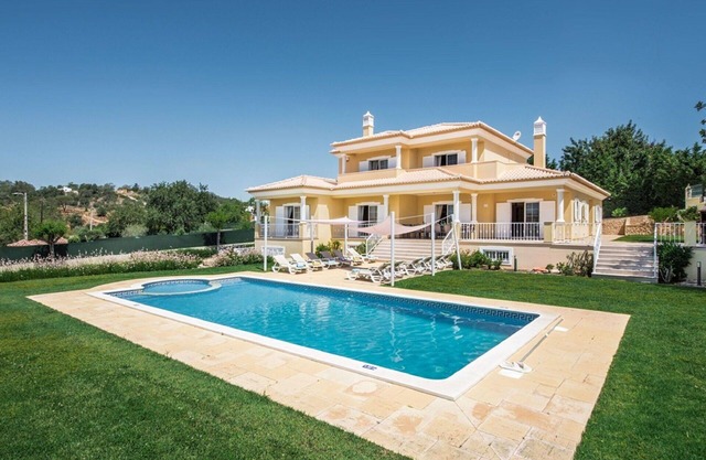 Wonderful private villa with WIFI, private pool, A/C, TV, terrace, panoramic view and parking