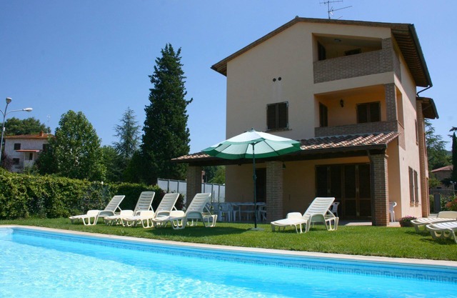 Wonderful private villa for 12 guests with private pool, WIFI, TV and balcony