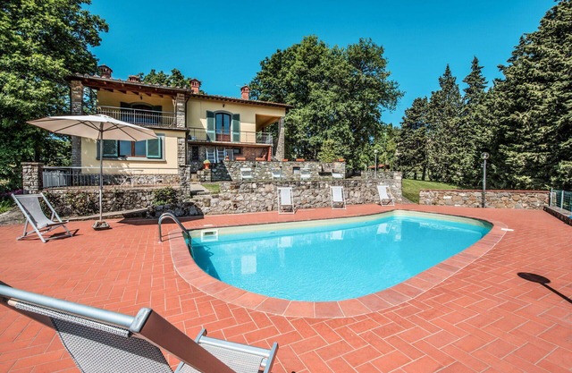 Wonderful private villa for 8 guests with private pool, WIFI, TV, terrace and panoramic view