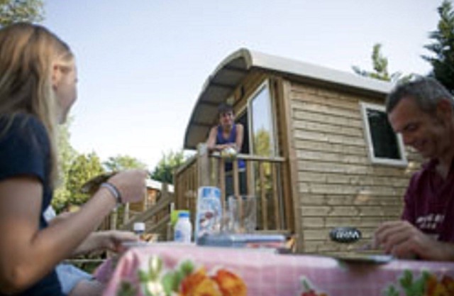 Wooden Caravans, Number 6