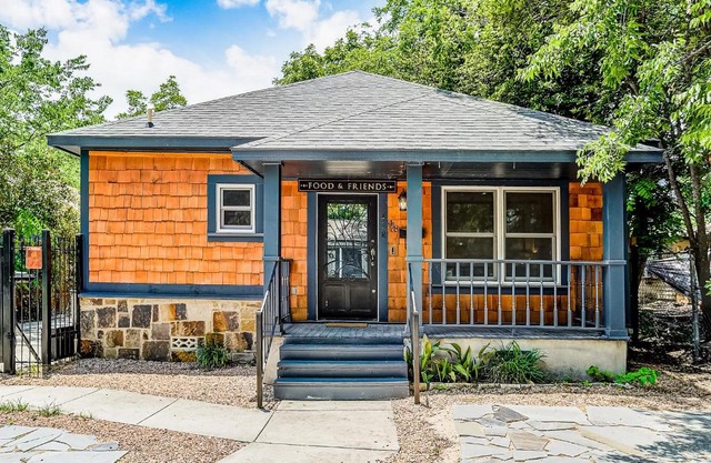 Woodlawn Hideaway
