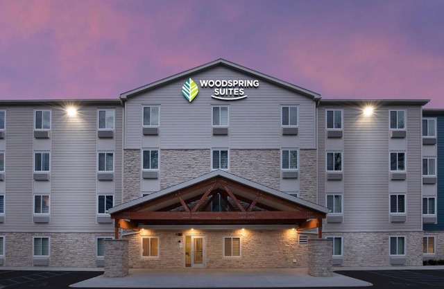 WoodSpring Suites Austin Central