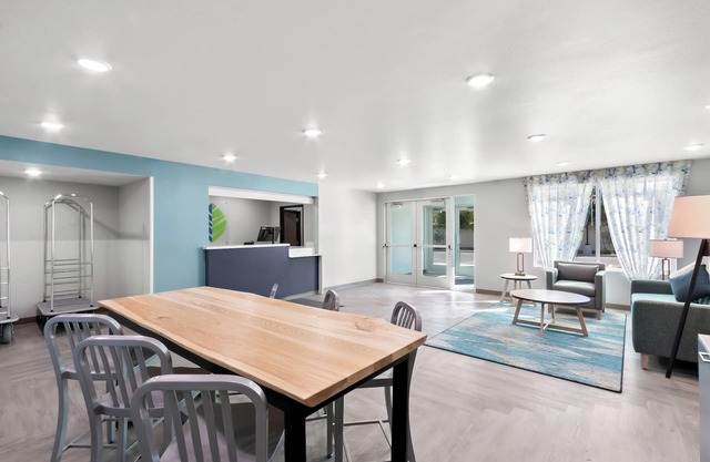 WoodSpring Suites Chandler Phoenix Medical Center