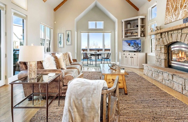 Work & Play in the Mountains, Monthly Deals for this Luxurious, Cordillera Home!