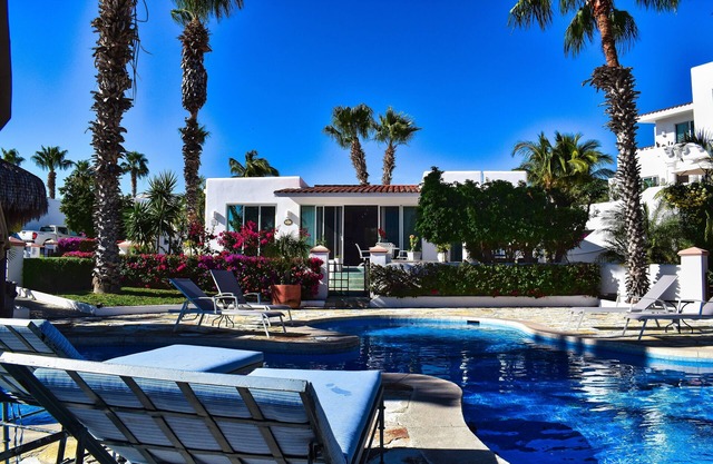 WORK REMOTELY & RELAX IN BEAUTIFUL 3BD HOME