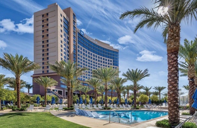 Wyndham Desert Blue | 2BR/2BA King Resort Suite