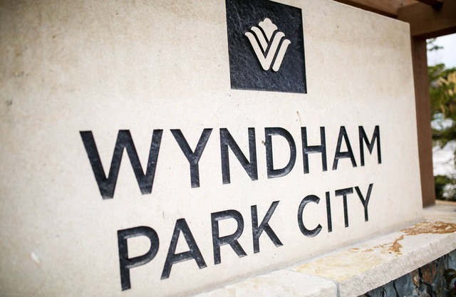 Wyndham Park City ~Ski-in/Ski-Out to the Canyons! 2B Presidential Suite ~ Luxury