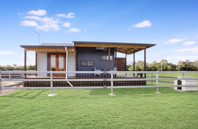 Yamba Tiny House Iris