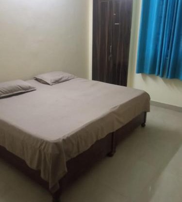 Yog Kul HomeStay - Budget