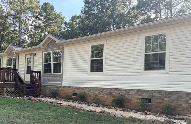 Your country retreat that will provide comfort, relaxation, and rustic charm!