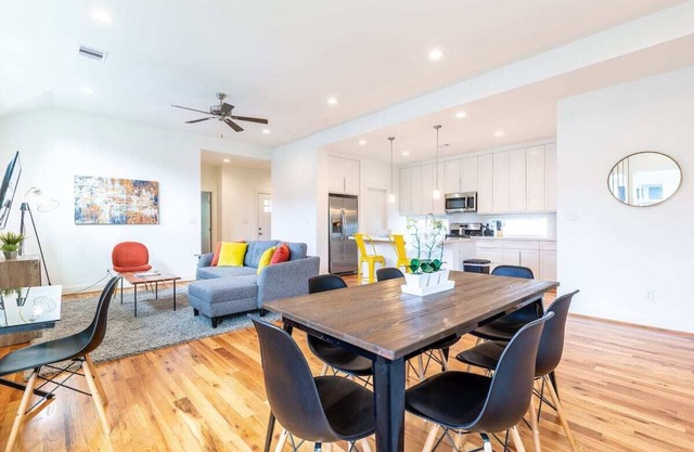 Your Cozy Bungalows! Sleeps 18/9BR/6BA/12PA