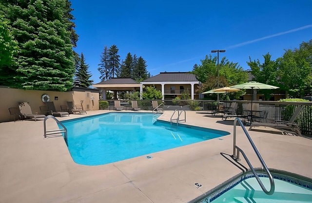 Your Home Away From Home 2 Comfortable Units! Enjoy Swimming Pool Access!