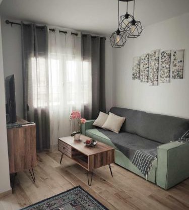 Zefi's House