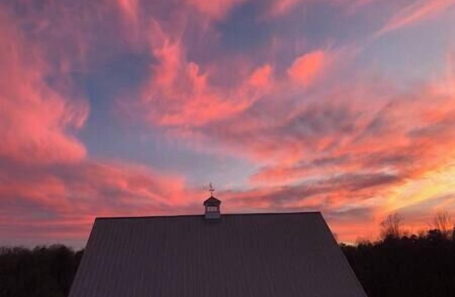 Zen Carriage House at French Broad River Farms