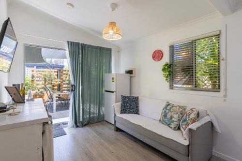 Zen Escape Guest House " Location 2" - Serene Loft, Zen Garden Tiny Home, Nooky Studio