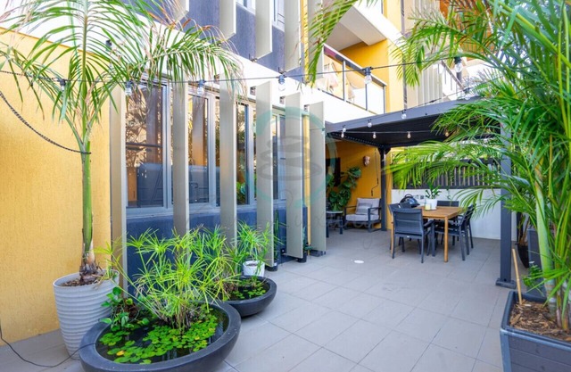 ZenSeaside: Waterfront Haven ~ Office ~ Pool ~ BBQ