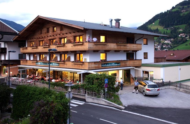 Zillertaler Weinstadl