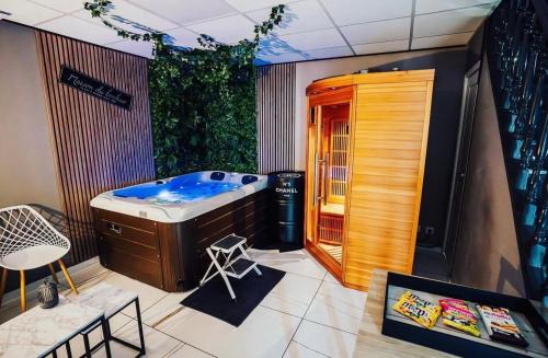 Denain Apartment | Ô Saphir Spa - Maison N3