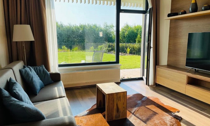 Zadov Apartment | Šumavský apartmán - Nový komfortní a prostorný, se zahradou