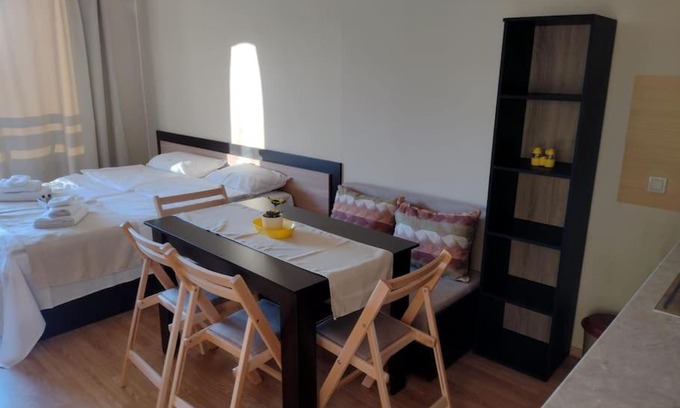 Razlog Apartment | Студио Пацо и Нина в AspenValley