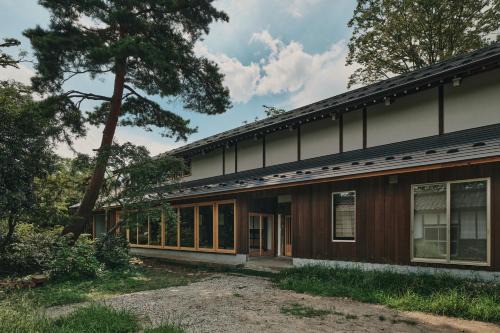 Nakaniikawa-gun Villa | 土肥邸母屋