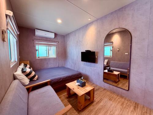 Xiaoliuqiu Apartment | 好貨舍