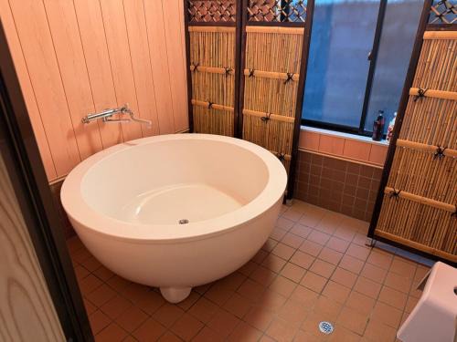 Ajiro Apartment | 熱海網代くす亭