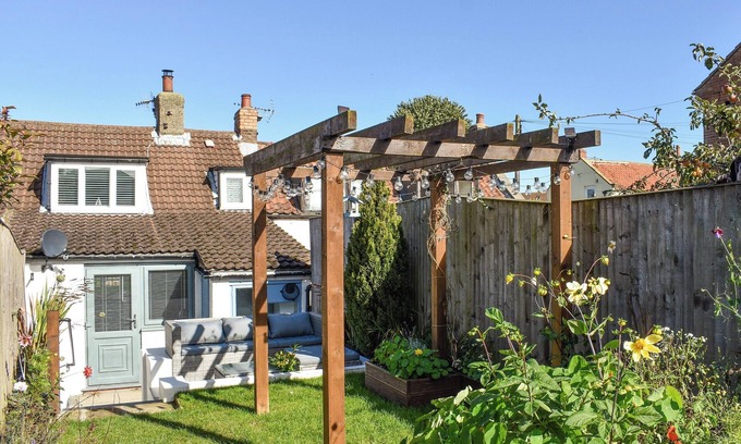 Cayton Cottage | 1 bedroom accommodation in Cayton