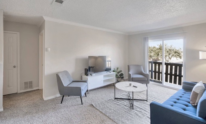 Midland Condo | 1 BR with Private Balcony next to Midland College