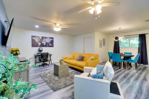 Georgetown Apartment | 1 Mi to Dtwn and Fenced Yard Georgetown Getaway!