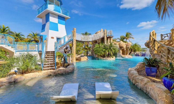 Monroe County House | 1 Mi to Dtwn: Oceanfront Gem w/Resort Amenities!