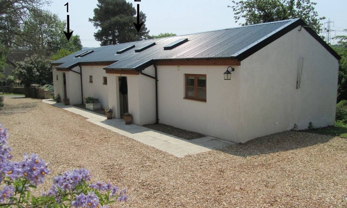 Wilmington Cottage | 1 SHIPPEN COTTAGES, pet friendly, with a garden in Wilmington