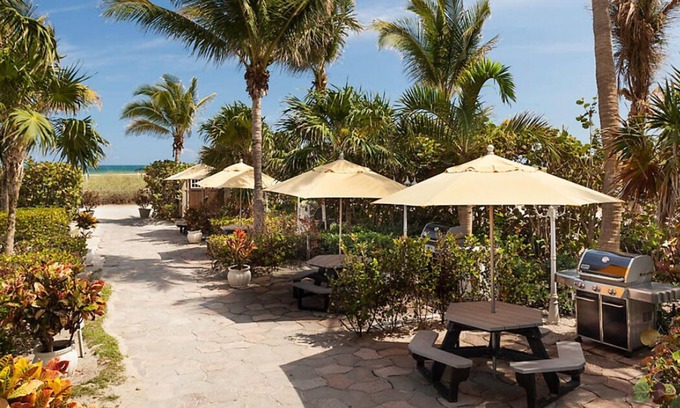 Miami Beach Resort | 1 wk Oceanfront retreat for 4 @ Solara Surfside Resort w/Kitchen - Near Miami
