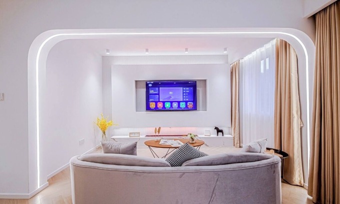 Downtown Shanghai Apartment | 10-min walk to People Square, Shanghai Museum & Xintiandi